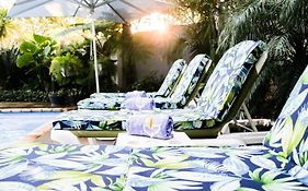 Familia Guesthouse & Boutique Hotel